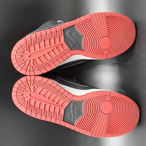 NIKE SB DUNK LOW PRO BLACK CEMENT - Picture 7 of 12